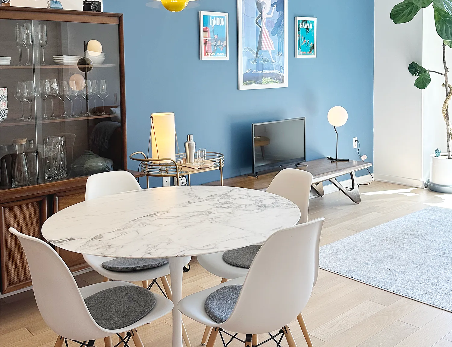 1 bed, 851 sqft, $5,600 — Photo 2