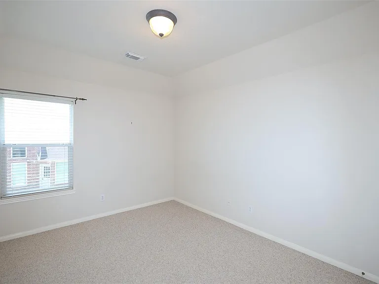 4810 Zachary Ln — Photo 30