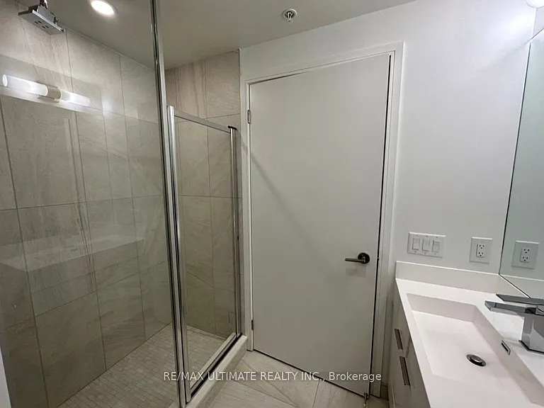 30 Samuel Wood Way #1902 — Photo 19