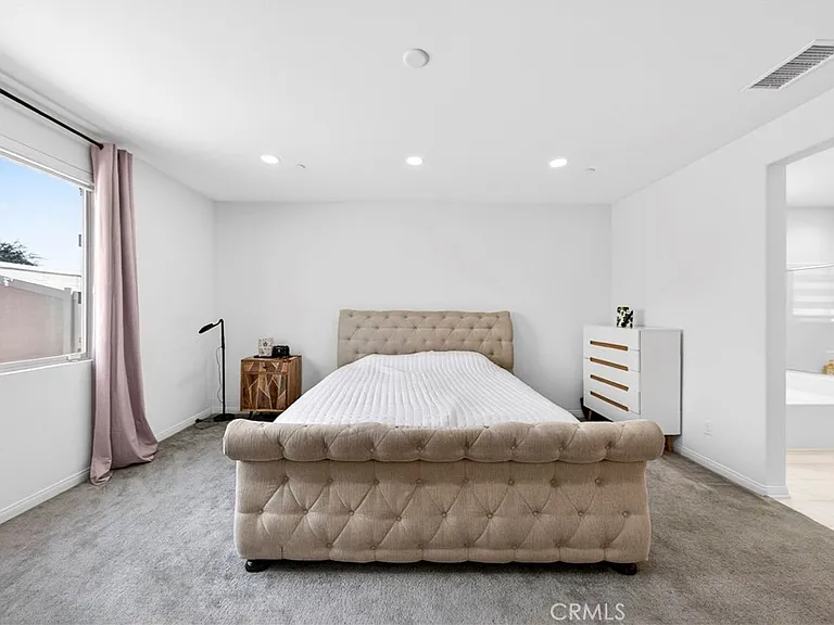 9521 Venetian Way — Photo 33