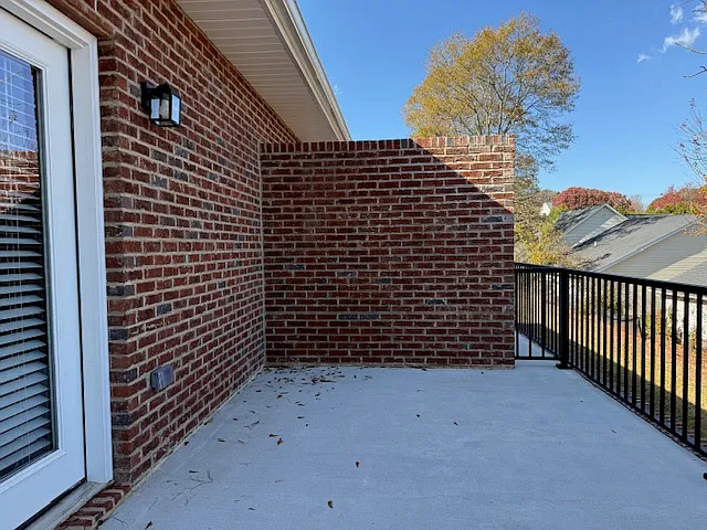 2 bed, 2.0 bath, 2000 sqft, $2,000 — Photo 3