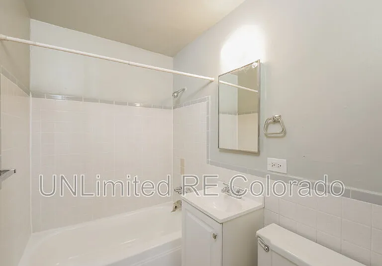 1442 Macon St #104 — Photo 5