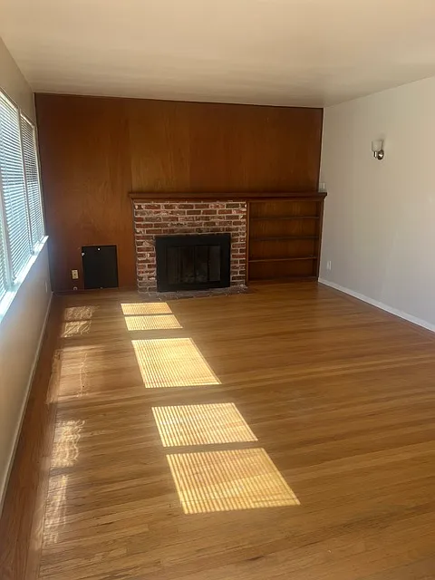 3 bed, 1159 sqft, $2,950 — Photo 3