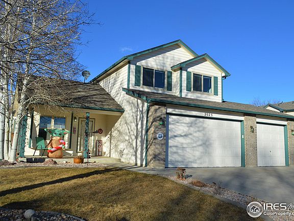 2nd image of 2025 74th Ave