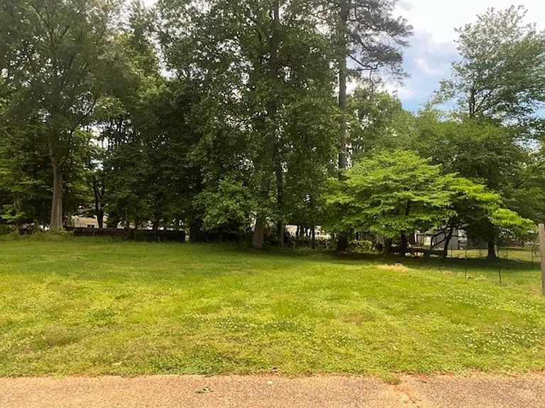 111 Faulkner Rd — Photo 26