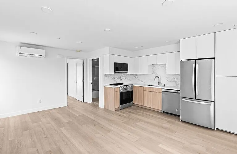 1259 Lincoln Ave #302 — Photo 4
