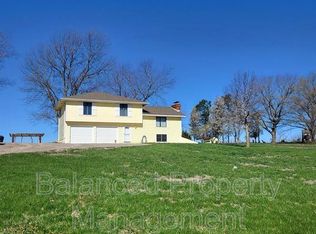 4149 NW Hoch Rd, Silver Lake, KS 66539
