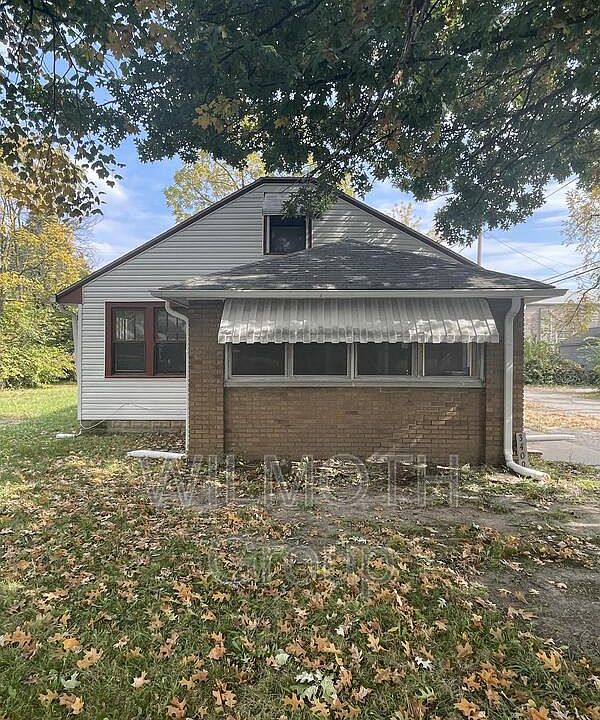 1st image of 3409 N Grant Ave
