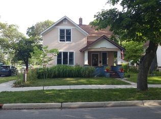 717 Washington St, Traverse City, MI 49686