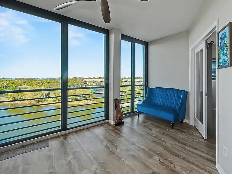 5408 Eagles Point Cir #302 — Photo 28