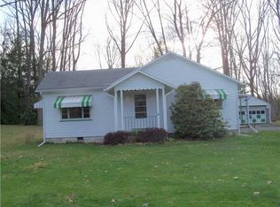 1770 Mohawk School Rd, Edinburg, PA 16116
