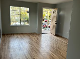 88 South Ave #2, Staten Island, NY 10303