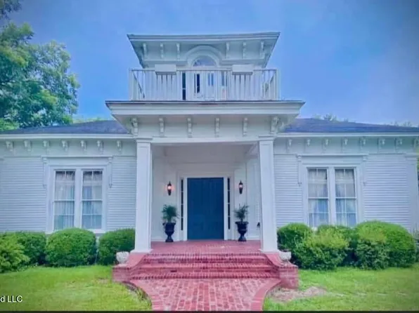 503 Lexington St, Carrollton, MS 38917