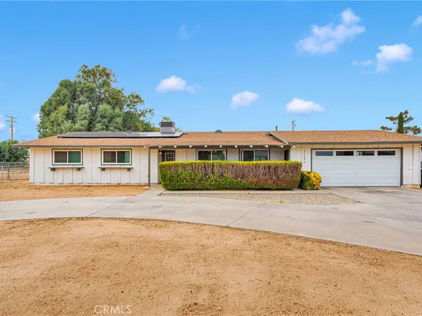 21046 Lone Eagle Rd, Apple Valley, CA 92308