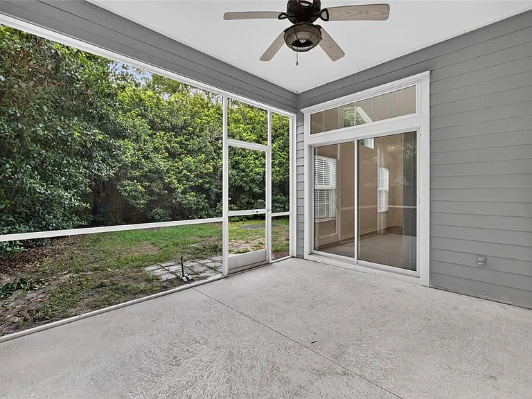 914 SW 83rd Ter — Photo 35