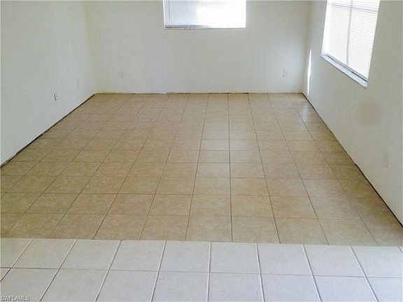 5th image of 274 Eugenia Ave