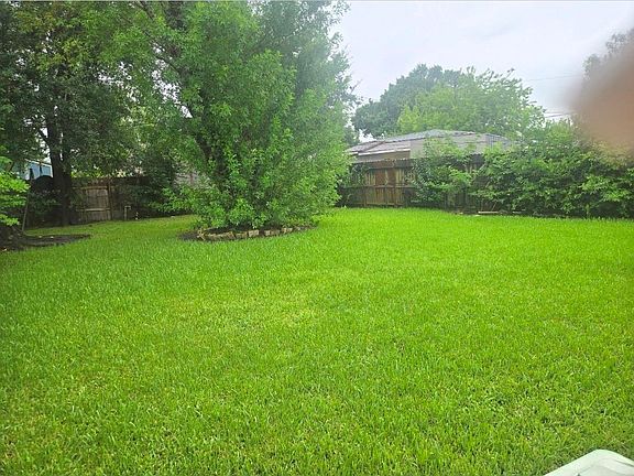 3rd image of 7347 Okinawa Rd