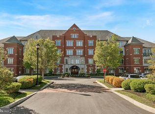 5309 Parkview Dr, Haverford, PA 19041