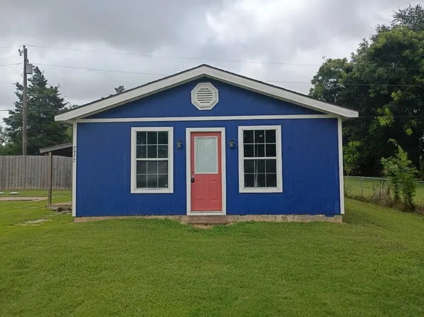 7477 Scenic Dr, Lone Oak, TX 75453