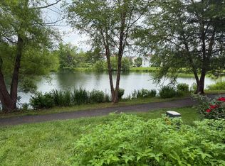 44004 Kings Arms Sq, Ashburn, VA 20147