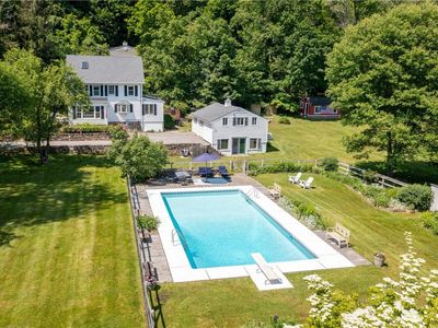 2 Middle Patent Road, Bedford, NY, 10506