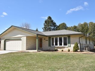 W75N813 Tower Ave, Cedarburg, WI 53012