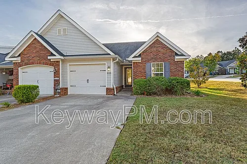 823 Whispering Willow Ct Photo 1