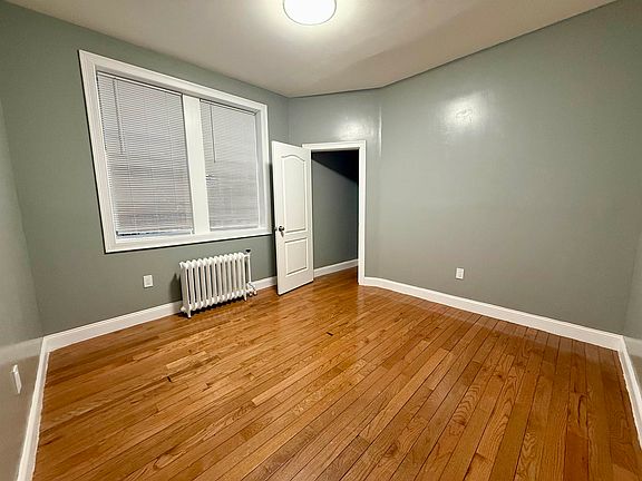 3rd image of 6404 Park Ave APT 11