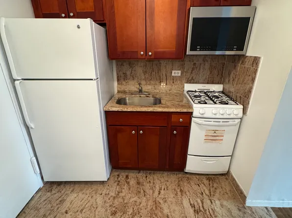 347 West 57th Street image 1 of 1