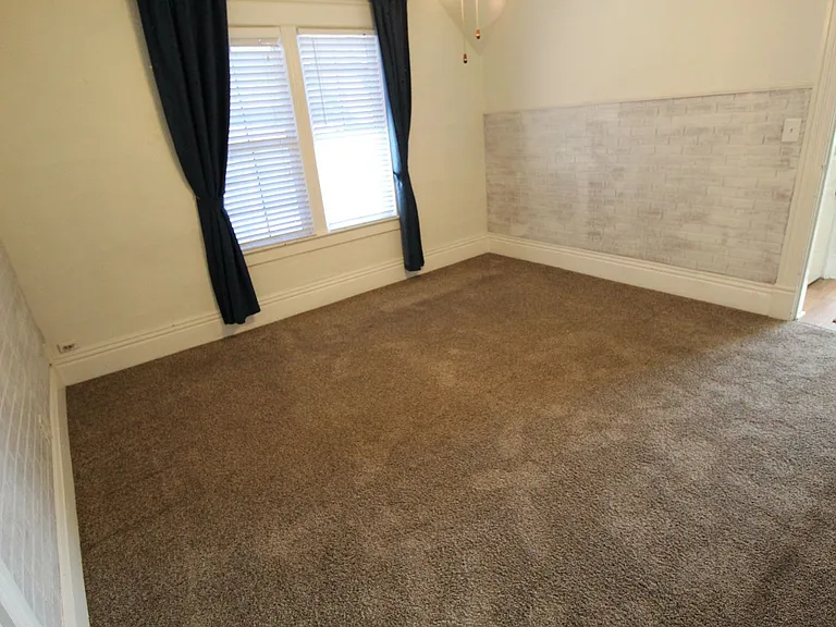 23 E Sinto Ave — Photo 4
