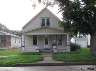 216 N Maple St, Fremont, NE 68025