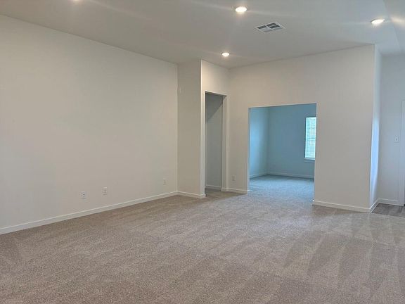 3rd image of 8314 Amethyst Valley Ln