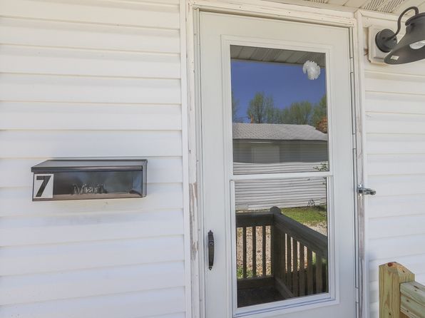 712 W James Blvd #7