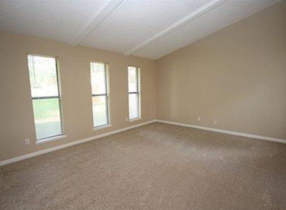 2nd image of 617 Kingston Pl