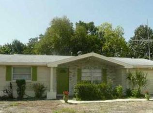 1251 Excalibur St, Holiday, FL 34690