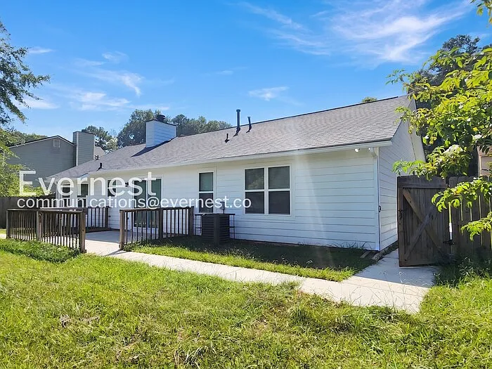 5611 La Fleur Trl — Photo 17