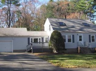 99 Moosehill Rd, East Walpole, MA 02032