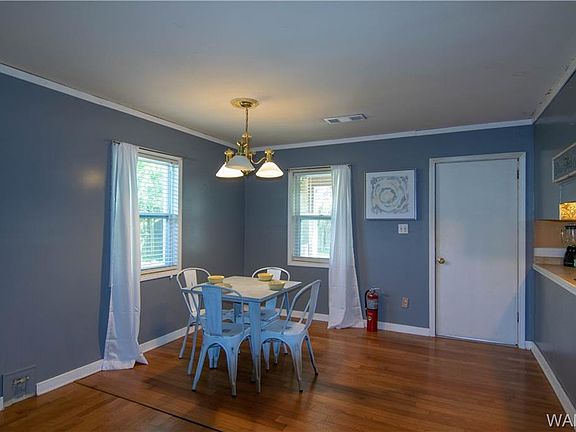 4th image of 3505 18th St E