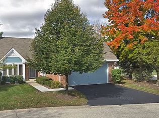 1726 Landcaster Ct, Arlington Heights, IL 60004