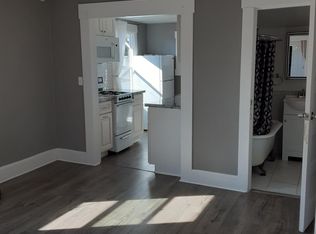 469 N 3rd Ave APT C, Upland, CA 91786