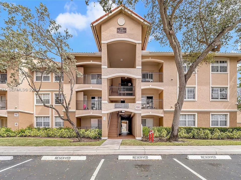 151 SW 117th Ave #9308