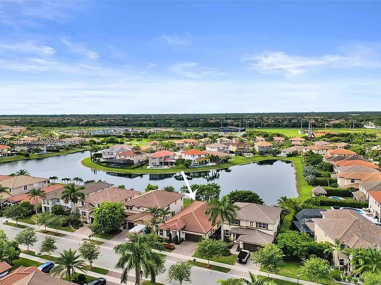10340 Lake Vista Ct — Photo 118