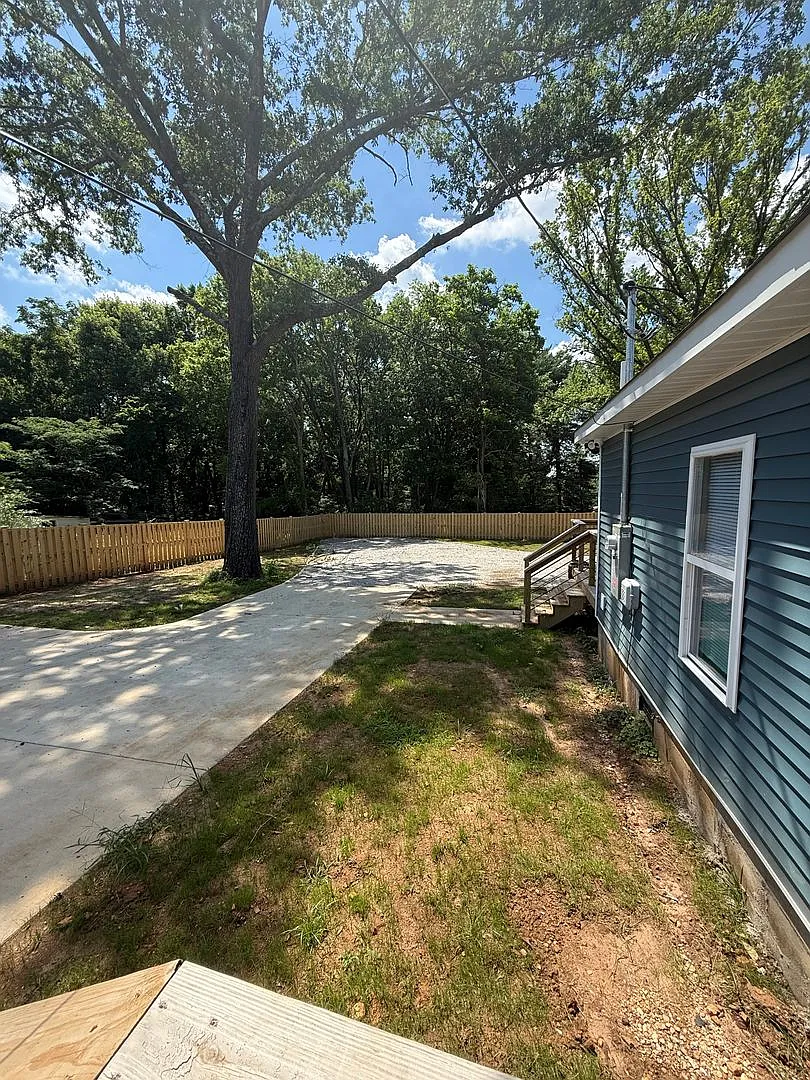 Veterans Drive - Fully Furnished 3bd — Photo 4
