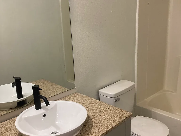 245 E Terrace Ct #245 — Photo 8