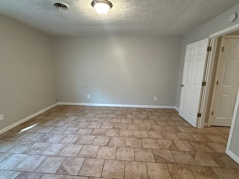 16 Markwest Cv #L — Photo 6