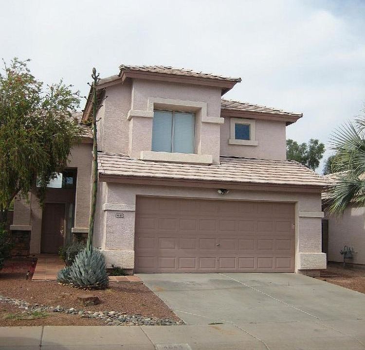 1st image of 4044 E Meadow Dr