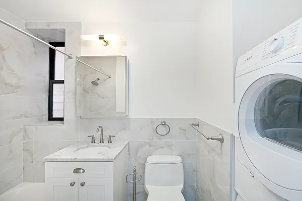 Rented by Bold New York | media 31