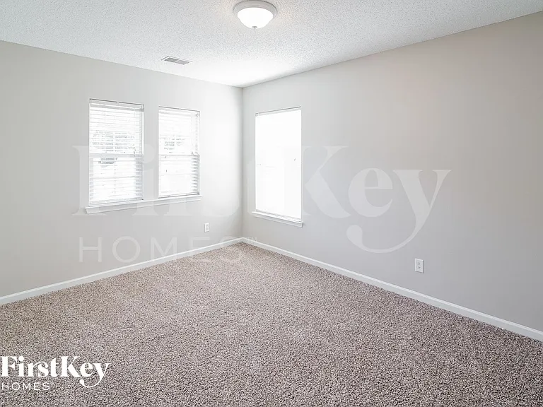 112 Chemistry Cir — Photo 10