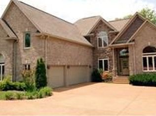605 Lakemeade Point, Old Hickory, TN 37138