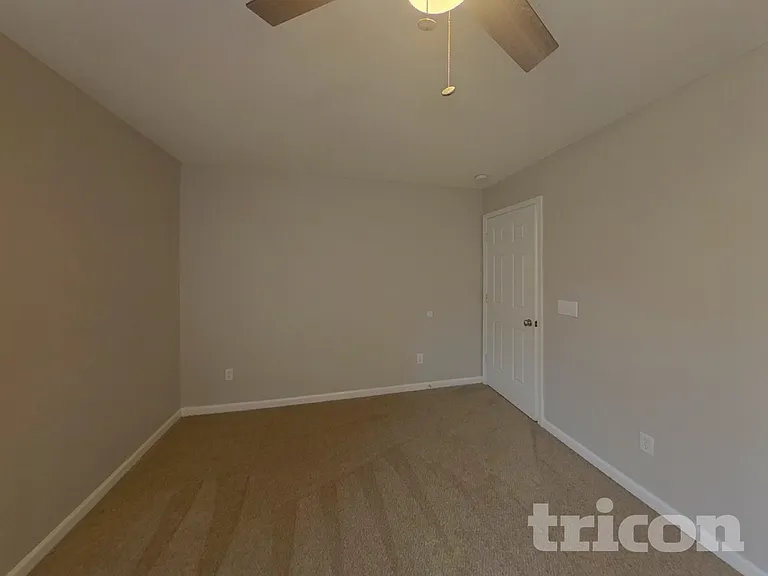 7457 Mistydawn Dr — Photo 11